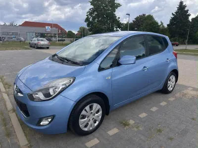 Gebraucht Hyundai ix20 Classic 90 PS (66 kW) 2012 Blau Kleinwagen