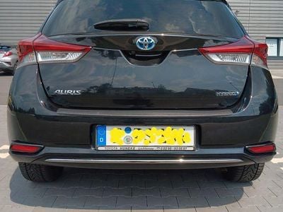 Toyota Auris Hybrid
