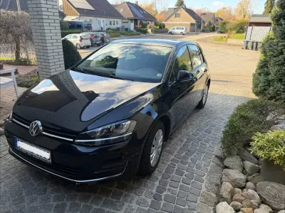 Gebraucht VW Golf VII Highline 122 PS (89 kW) 2013 Schwarz Limousine