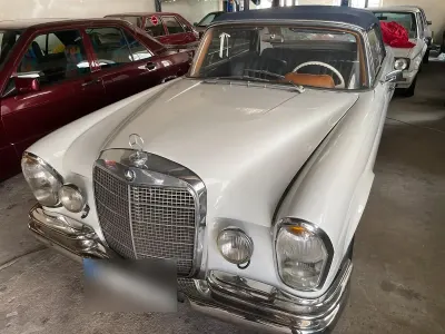 Gebraucht Mercedes W111 150 PS (110 kW) 1967 Weiß Cabrio