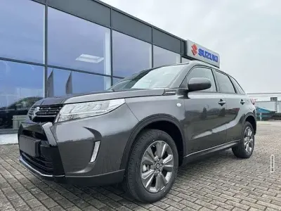 Neu Suzuki Vitara Comfort 110 PS (80 kW) 2026 Grau metallic SUV