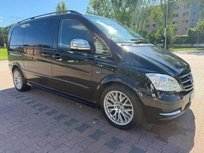 Mercedes Viano