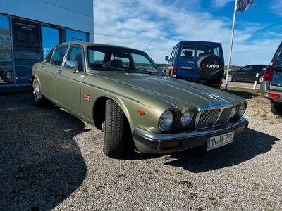 Gebraucht Jaguar XJ12 295 PS (216 kW) 1989 Grün Limousine