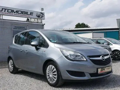 Gebraucht Opel Meriva Edition 140 PS (102 kW) 2014 Silber Van / Kleinbus
