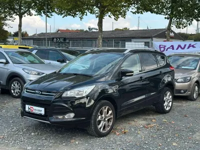 Używany Ford Kuga Titanium 150 KM (110 kW) 2016 Czarny SUV