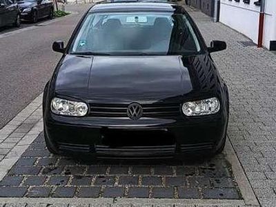 Schwarz Gebraucht 2002 VW Golf IV Limousine | 1.100 € (Fairer Preis)