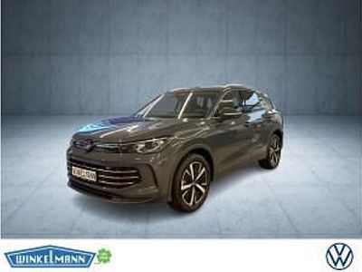 Neu VW Tiguan IQ Drive 150 PS (110 kW) 2026 Grau (delfingrau metallic) SUV
