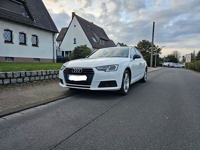 gebraucht Audi A4 2.0 TDI 7 Gang Automatik