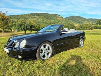 Gebraucht Mercedes CLK200 Avantgarde 163 PS (119 kW) 2003 Schwarz Cabrio