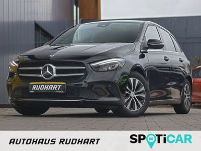 gebraucht Mercedes B180 Style LED NAVI SHZ RFK PDC MBUX DAB BT