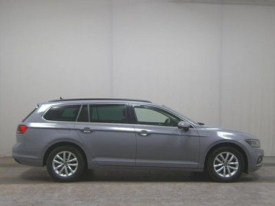 Second-hand VW Passat Business 150 CP (110 kW) 2023 Gri Break