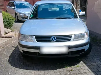 Gebraucht VW Passat Trendline 150 PS (110 kW) 1999 Silber Limousine