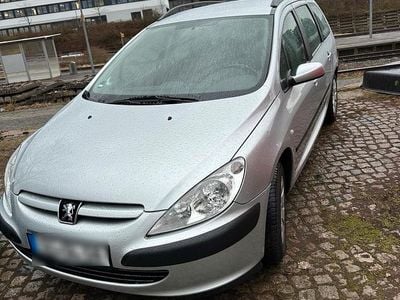 Gebraucht Peugeot 307 101 PS (74 kW) 2003 Silber Limousine