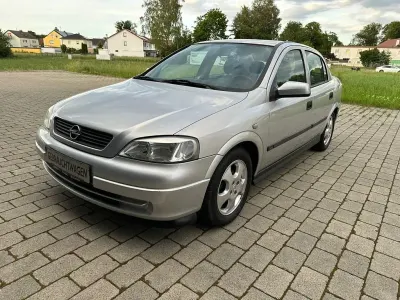 Gebraucht Opel Astra Comfort 101 PS (74 kW) 2000 Silber Limousine