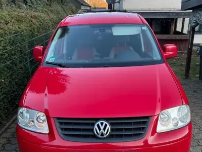 Gebraucht VW Caddy Maxi Life 105 PS (77 kW) 2009 Rot Van / Kleinbus