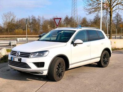 Gebraucht VW Touareg Terrain Tech 262 PS (192 kW) 2016 Weiß SUV