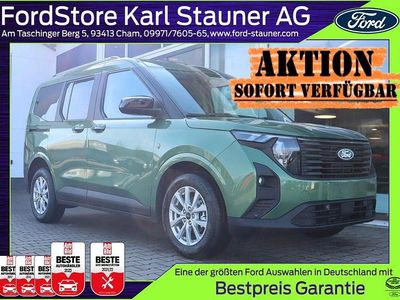 Neu Ford Tourneo Courier Titanium 125 PS (91 kW) 2026 Bursting green metallic Van / Kleinbus