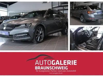 Gebraucht Skoda Superb SportLine 150 PS (110 kW) 2023 Grau Kombi