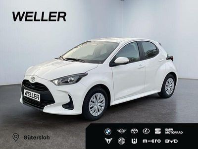 Neu Toyota Yaris Hybrid 116 PS (85 kW) 2025 Weiss Kleinwagen