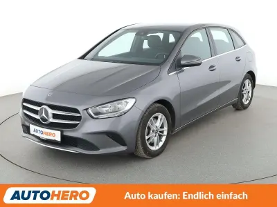 Gebraucht Mercedes B200 Style 150 PS (110 kW) 2019 Grau Kleinwagen