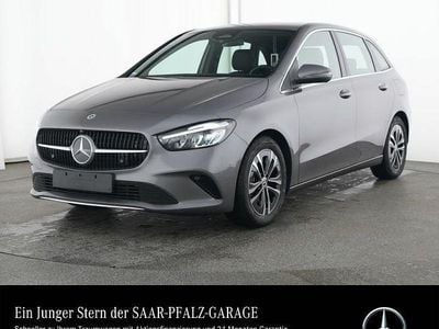 Gebraucht Mercedes B180 Progressive 136 PS (100 kW) 2025 Lack mountaingrau Van / Kleinbus