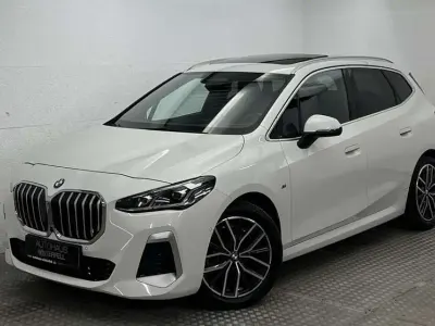 Gebraucht BMW 223 Active Tourer M Sport 204 PS (150 kW) 2023 Weiß Van / Kleinbus