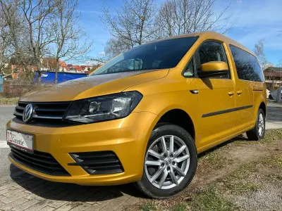 Gebraucht VW Caddy Trendline 102 PS (75 kW) 2020 Gelb Van / Kleinbus