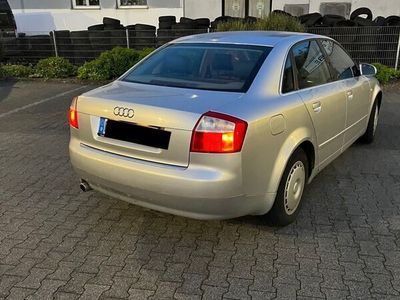 gebraucht Audi A4 2004 2.0 Benziner (Frisch TÜV)