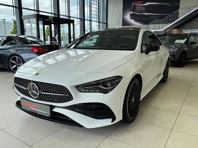 Weiß Gebraucht 2024 Mercedes CLA200 AMG line Limousine | 36.890 € (Etwas zu teuer)