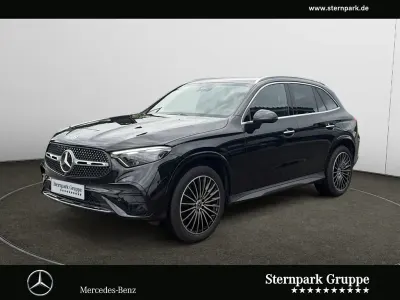 Gebraucht Mercedes GLC300 AMG 197 PS (144 kW) 2025 Schwarz SUV