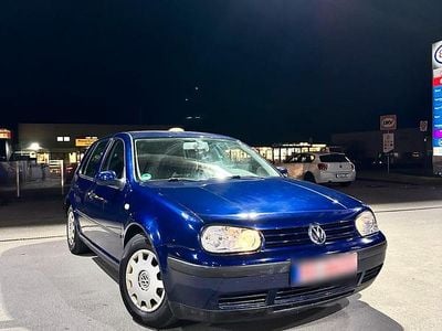 Gebraucht VW Golf IV 75 PS (55 kW) 1999 Blau Kleinwagen