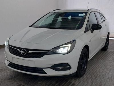 Weiß Gebraucht 2021 Opel Astra Kombi | 7.590 € (Superpreis)