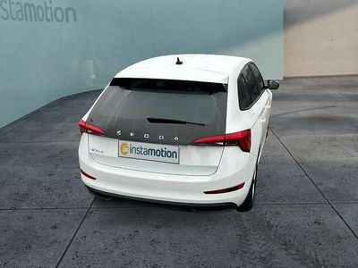 Weiß Gebraucht 2023 Skoda Scala Selection Kleinwagen | 18.500 € (Fairer Preis)
