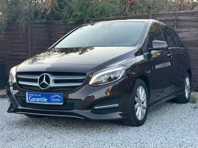 Gebraucht Mercedes B180 122 PS (89 kW) 2015 Kleinwagen