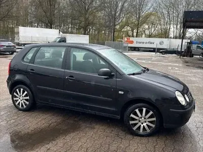 Occasion VW Polo Comfortline 64 ch (47 kW) 2003 Noir Berline
