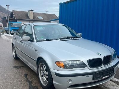 Gebraucht BMW 316 105 PS (77 kW) 2001 Silber Limousine