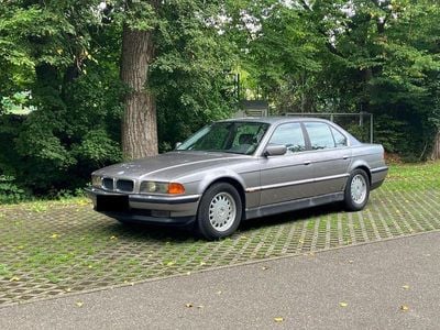 BMW 735