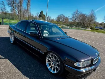 Usata BMW 730 193 CV (141 kW) 2001 Nero Berlina