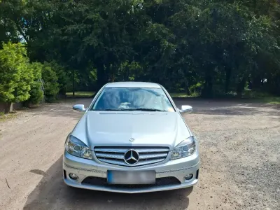 Gebraucht Mercedes CLC180 143 PS (105 kW) 2011 Silber Coupé