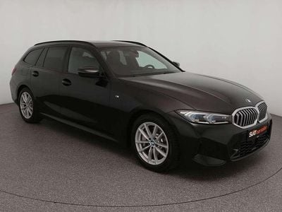 Gebraucht BMW 330 M Sport 286 PS (210 kW) 2025 Black sapphire Kombi