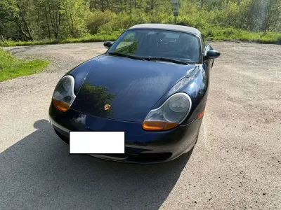 Second-hand Porsche Boxster 204 CP (150 kW) 1997 Albastru Cabrio