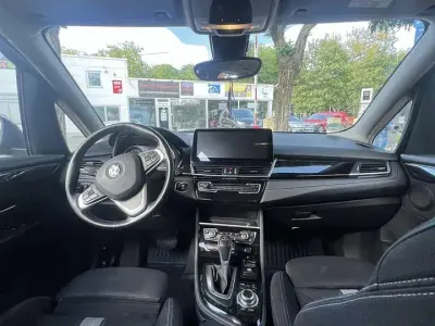 Gebraucht BMW 220 Active Tourer Sport Line 190 PS (139 kW) 2016 Van / Kleinbus