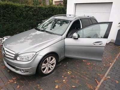 Mercedes C200