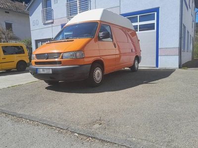 Second-hand VW T4 102 CP (75 kW) 2003 Portocaliu Van