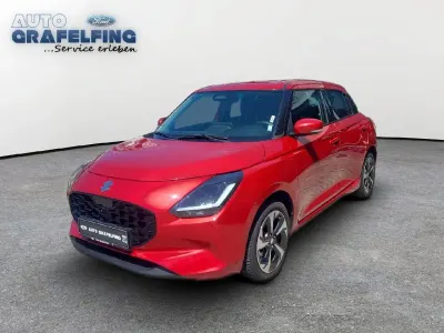 Gebraucht Suzuki Swift Comfort+ 83 PS (61 kW) 2025 Rot Kleinwagen