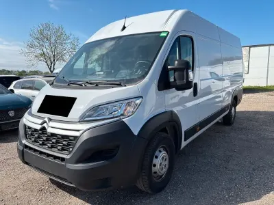 Gebraucht Citroën Jumper 165 PS (121 kW) 2024 Weiß Van / Kleinbus