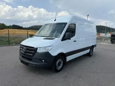 Gebraucht Mercedes Sprinter 190 PS (139 kW) 2017 Silber Van