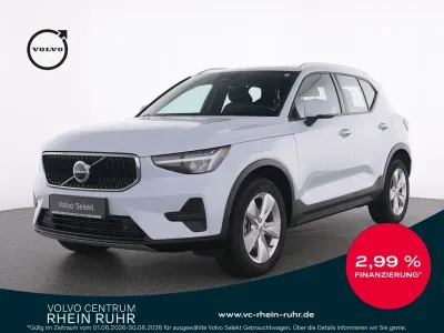 Gebraucht Volvo XC40 Core 163 PS (119 kW) 2024 Cloud blue, solid / solid SUV