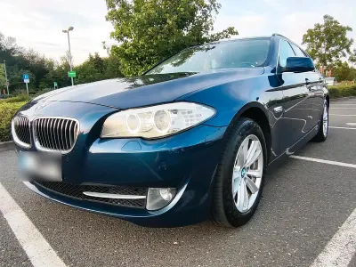 Gebraucht BMW 520 184 PS (135 kW) 2011 Blau Kombi