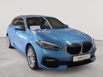 Gebraucht BMW 118 Sport Line 136 PS (100 kW) 2021 Seaside blue metallic Kleinwagen